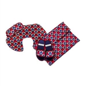 Gucci Travel Set Neck Pillow Slippers Eye Mask Travel Bag